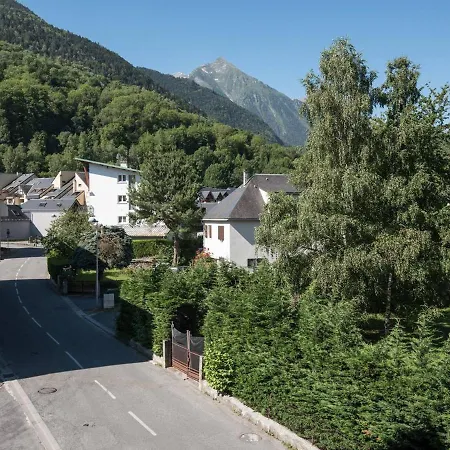Pour 4 A Saint-lary, Proche Centre, Balcon, Casier A Skis, Parking Municipal - Fr-1-296-236